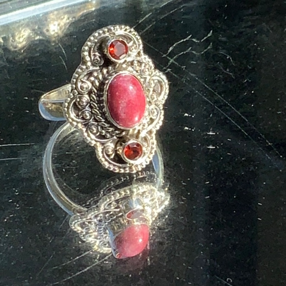 PINK THULITE & GARNET 925 STERLING SILVER RING, SIZE 7. - Picture 3 of 13